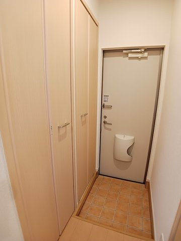 ケーズコート大宮の玄関写真