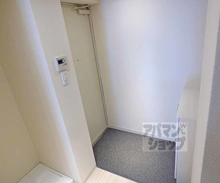 Eフラット北白川の玄関写真