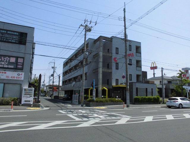 エントランス　外観