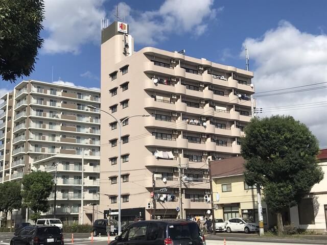 アイックス新寺の居間写真