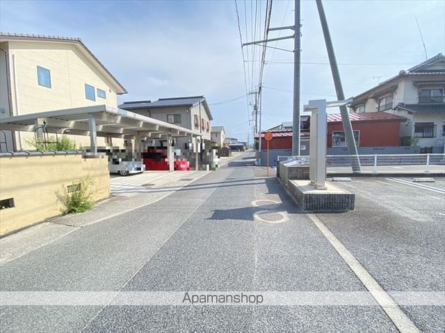 その他　前面道路（その他）まで0m