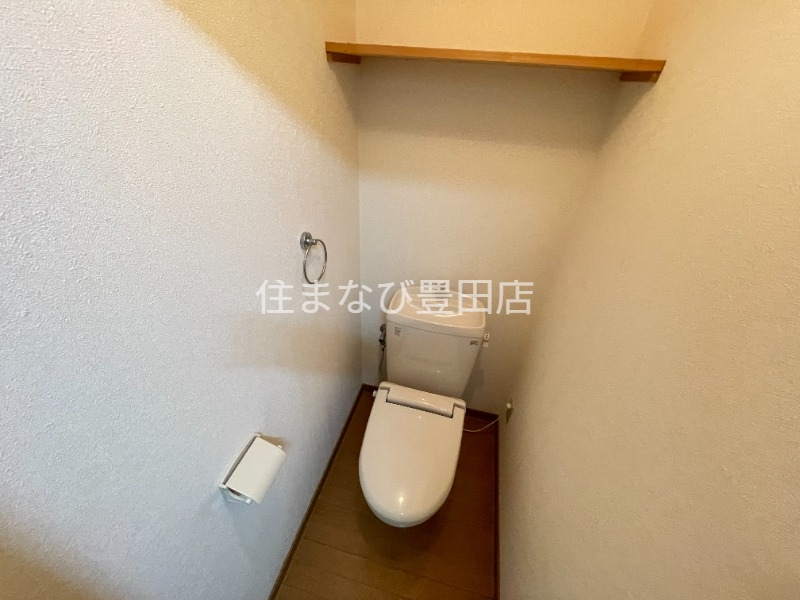 名鉄名古屋本線 新安城駅 バス乗車時間：6分 最寄りバス停で下車 徒歩2分 2階建 築18年のトイレ写真