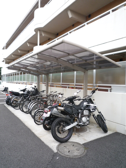 その他共有部分　バイク駐輪可