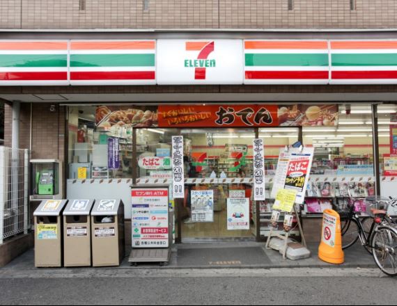 コンビニ　セブンイレブン世田谷千歳台2丁目店（コンビニ）まで444m