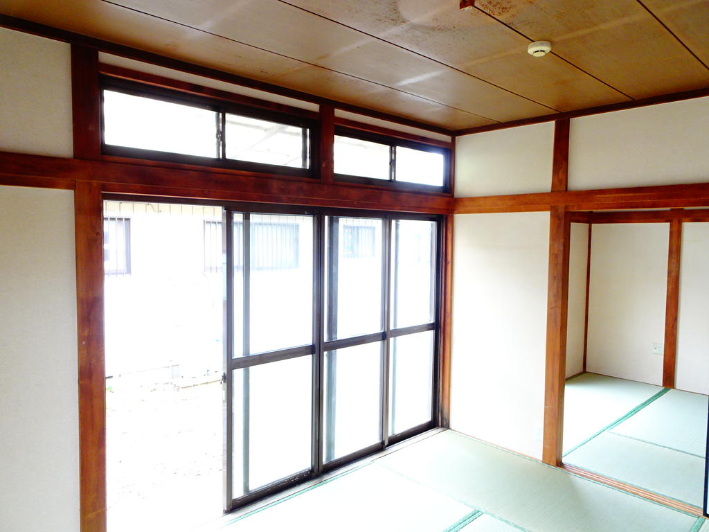 その他部屋・スペース　日差しが差し込み日当たり良好♪