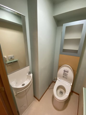 【熊本市中央区船場町のマンションのトイレ】