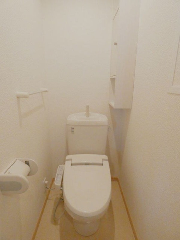 トイレ　図面と現状に相違がある場合には現状を優先