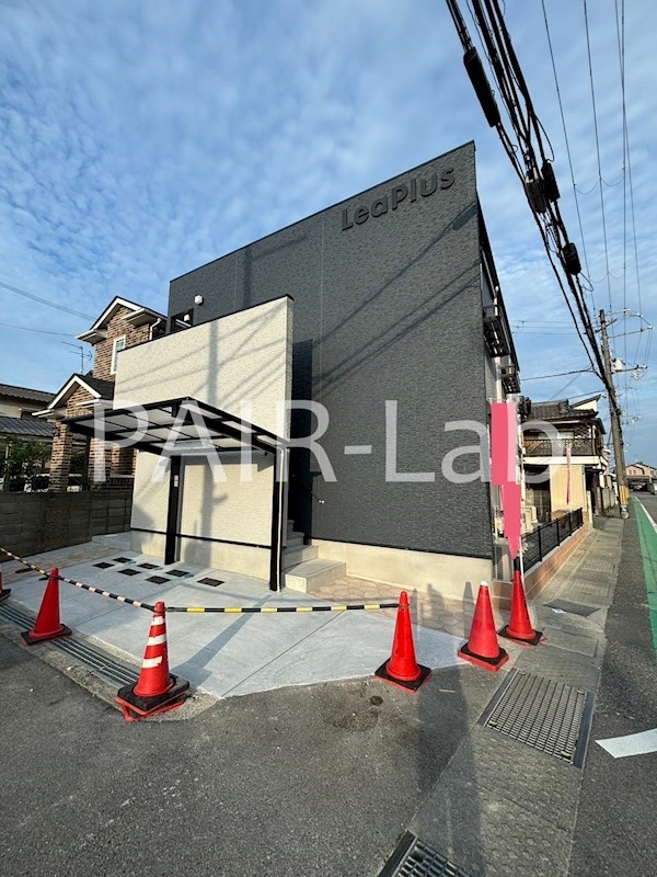 【姫路市勝原区熊見のアパートの駐車場】