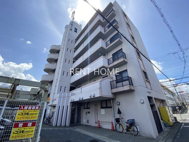 【八尾市陽光園のマンションの建物外観】