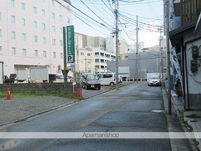 ドラックストア　ツルハドラッグ盛岡菜園店（ドラッグストア）まで357m