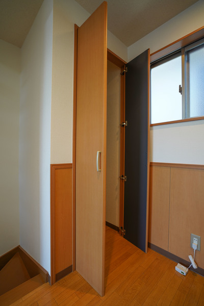 収納　同じ建物の別なお部屋