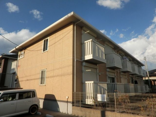 建物外観　人気のダイワハウス施工、日当り良好です