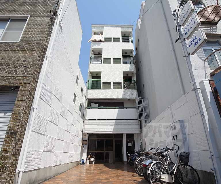 地下鉄烏丸線 今出川駅 徒歩15分 築49年