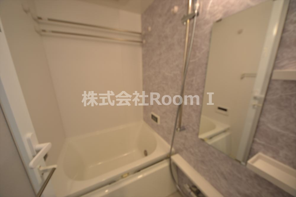 バス・シャワールーム　お風呂です