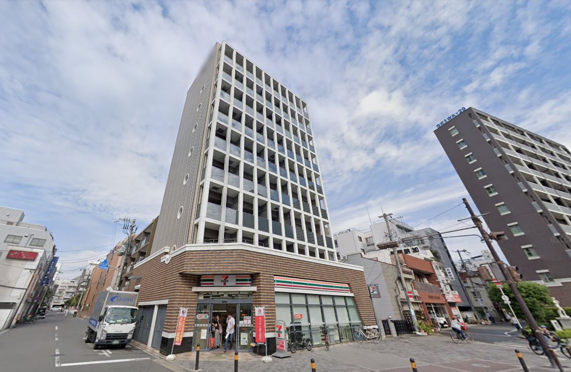 コンビニ　セブンイレブン（コンビニ）まで190m