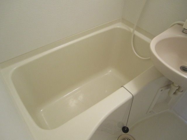 バス・シャワールーム　♪ゆったりバスルーム♪