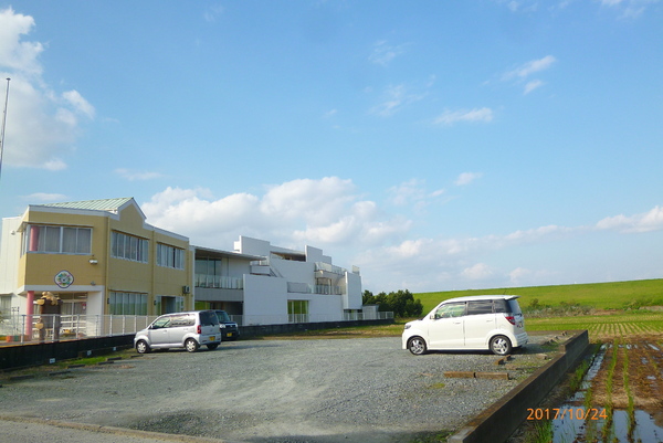 駐車場　駐車スペースもあります