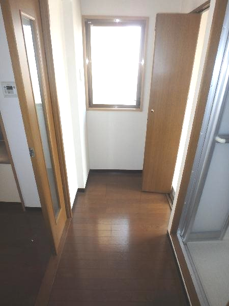 その他部屋・スペース　玄関から眺めた景色です