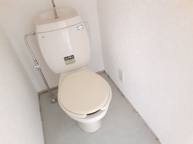 石橋ハイツBのトイレ写真