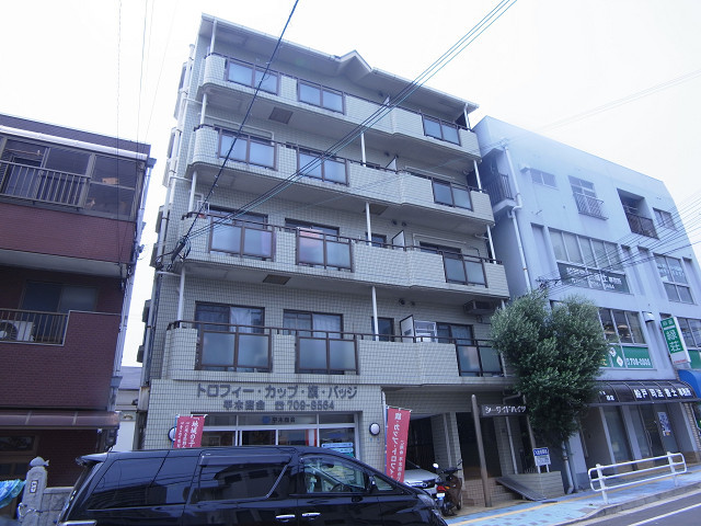 建物外観　外観写真