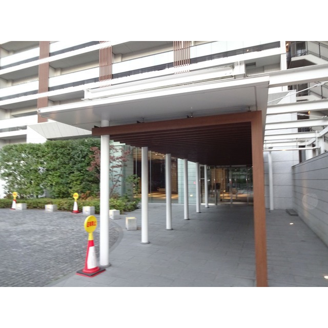 その他　エントランス