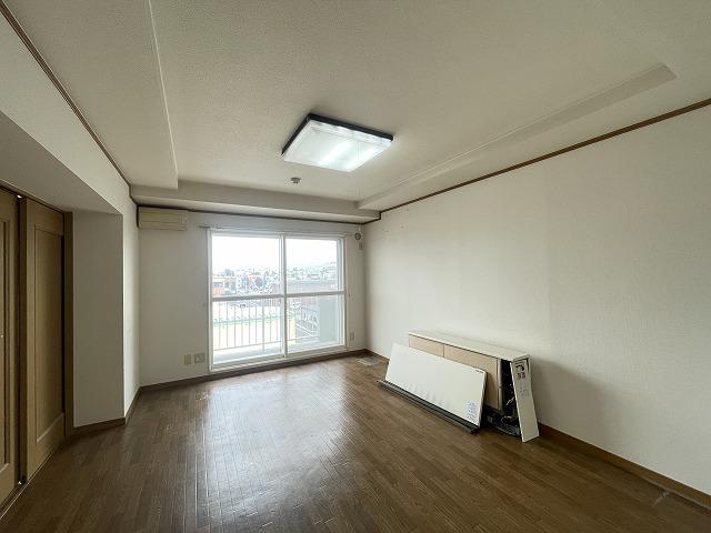 居室・リビング　リビング１