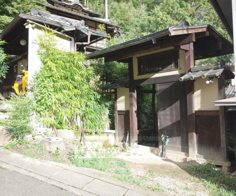 上賀茂狭間町貸家の外観写真