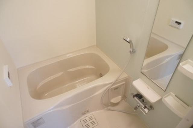 バス・シャワールーム　浴室