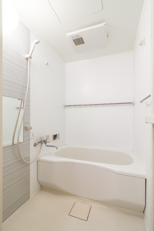 バス・シャワールーム　図面と現状に相違がある場合には現状を優先