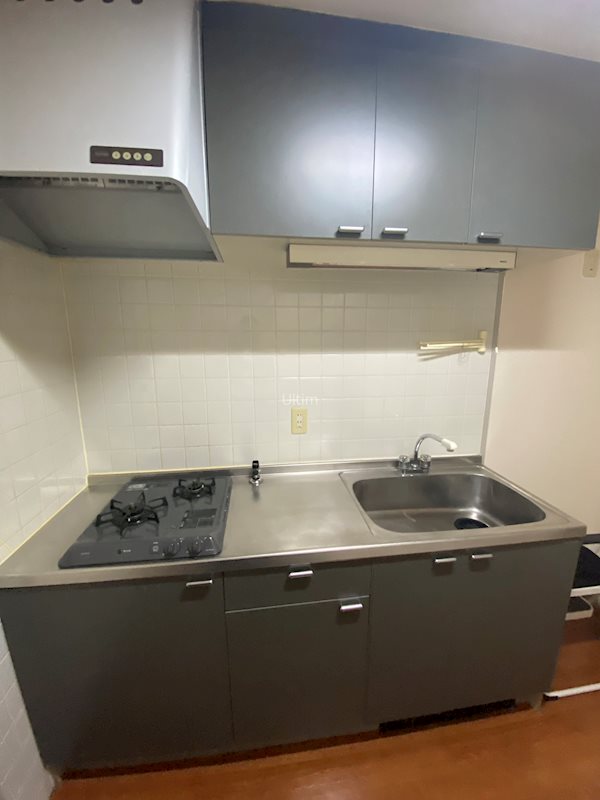 キッチン　※別のお部屋の写真です