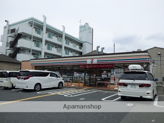 コンビニ　セブンイレブン（コンビニ）まで507m