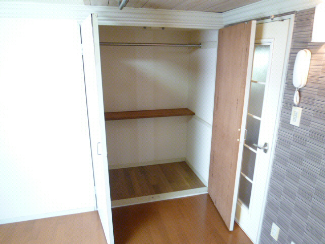 収納　クローゼットあり