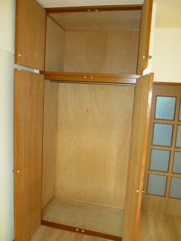 収納　同物件別号室