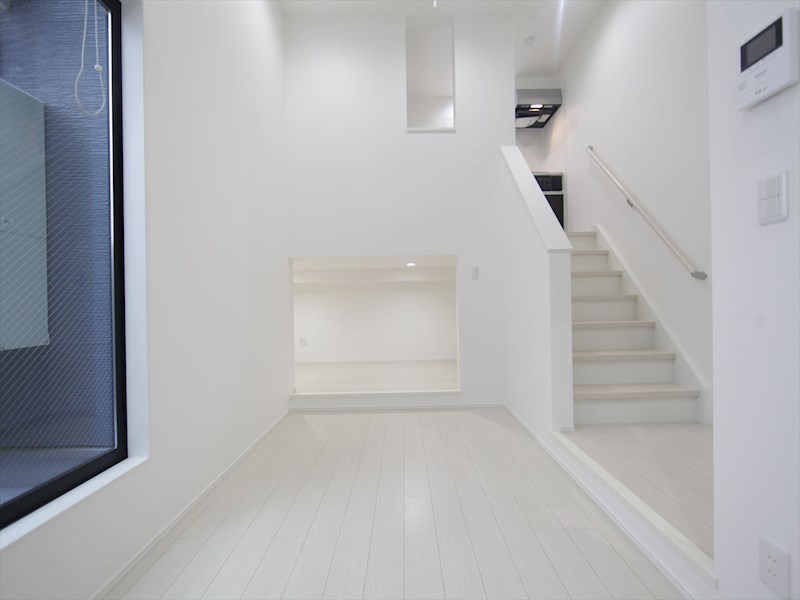 居室・リビング　洋室5.2帖　アンダーロフト4.9帖（寝室にも使えます）