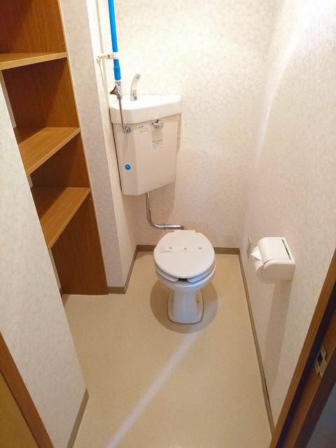 トイレ　トイレ