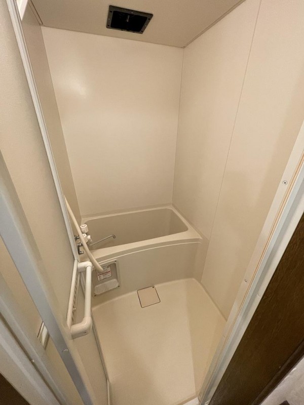 バス・シャワールーム　浴室