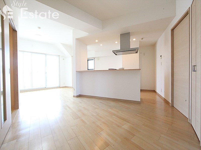 居室・リビング　内装