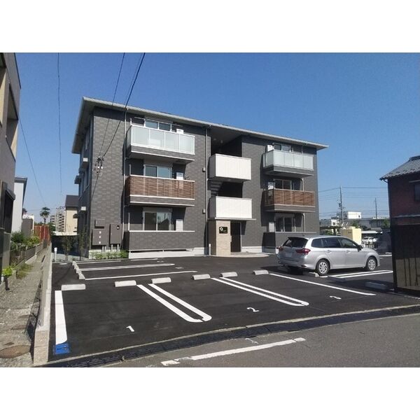 建物外観　外観写真(建設中)