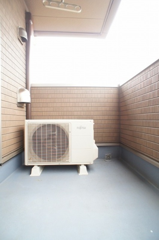 バルコニー　図面と現状に相違がある場合には現状を優先