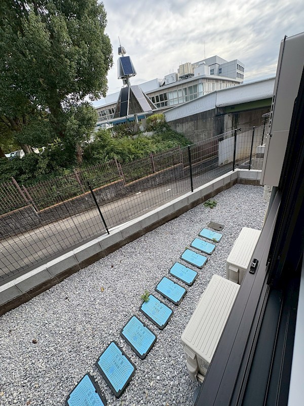 バルコニー　※同じ管理会社様、別建物参照