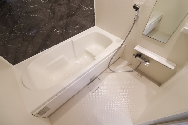 バス・シャワールーム　図面と現状に相違がある場合には現状を優先