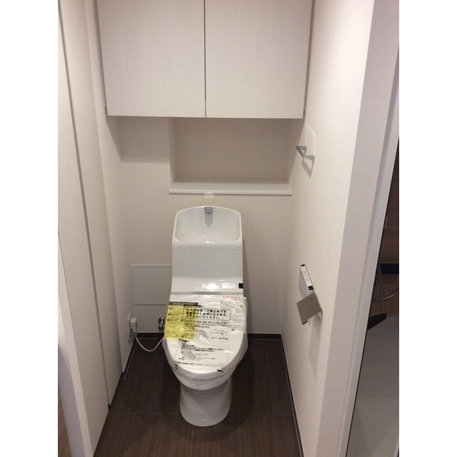 トイレ　※別部屋参考写真