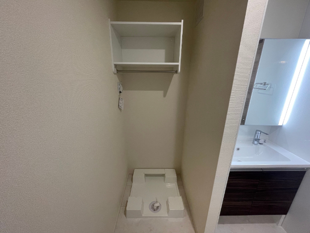 その他　室内洗濯機置場