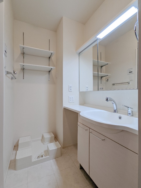 洗面設備　図面と現状に相違がある場合には現状を優先