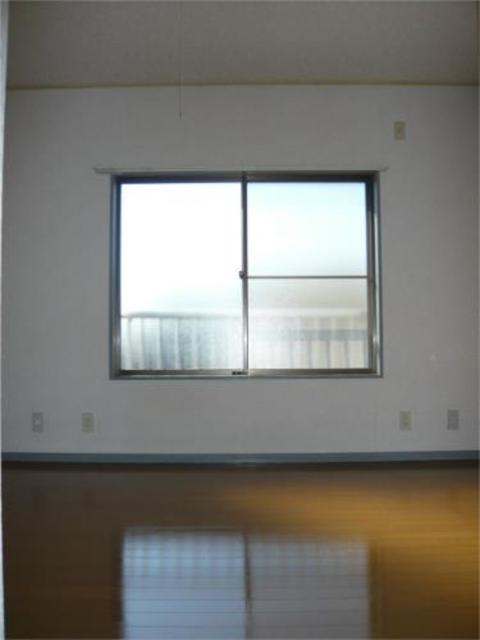 居室・リビング　ホワイト基調の居室