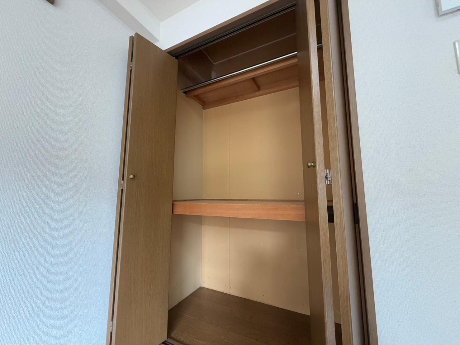 収納　2段式の収納です(参考写真)