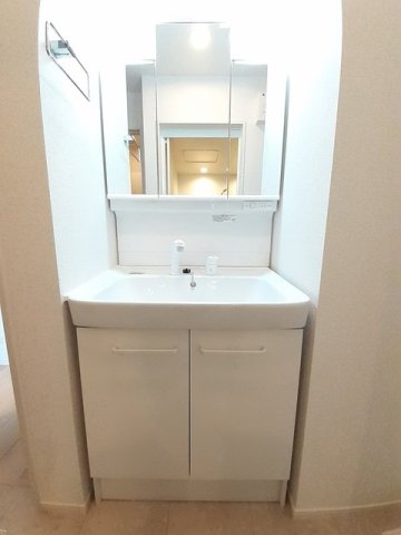 洗面設備　洗面所です