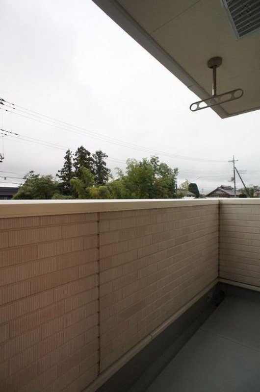 バルコニー　図面と現状に相違がある場合には現状を優先