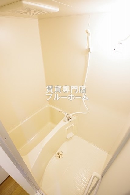 バス・シャワールーム　キレイなお風呂！