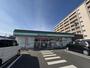 コンビニ　ファミリーマート佐世保大潟町店（コンビニ）まで164m